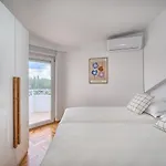 A 2 Spacious W Big Balcony 4 Min Walk To Apartamento *